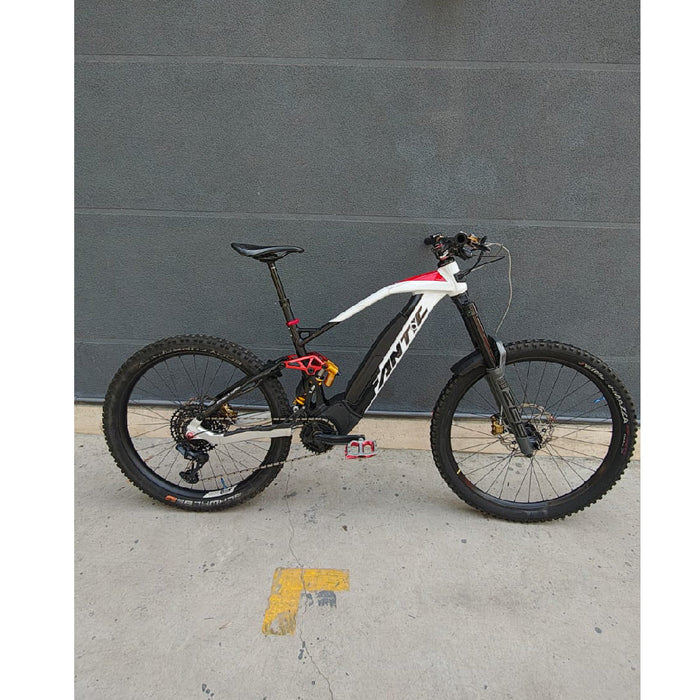 Bicicleta Usada 1.9 Factory Blanco/Negro Fantic